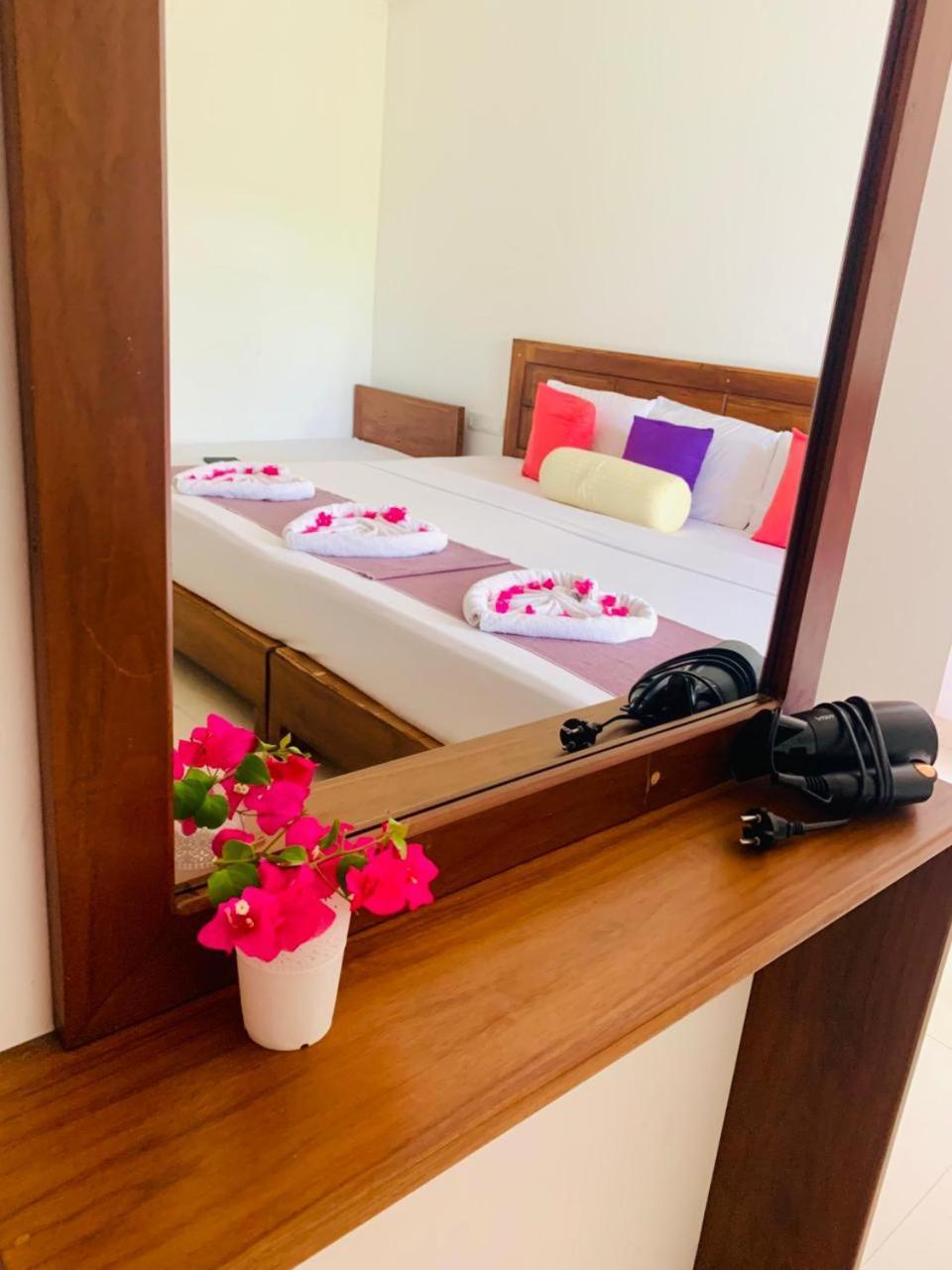 Eden Grand Hotel Dambulla Exterior photo